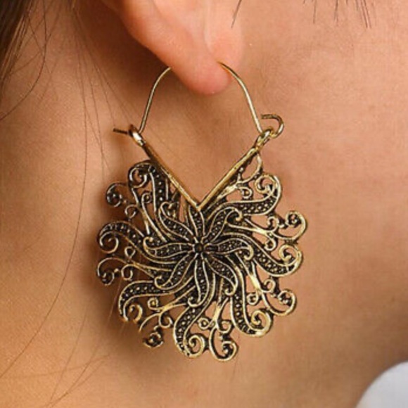 Jewelry - New tribal bohemian 18k gold plated Earrings